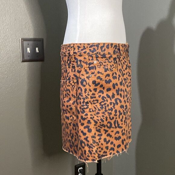 Free People We the free Women's Zip It Up Leopard Print Denim Mini Skirt - Picture 10 of 12